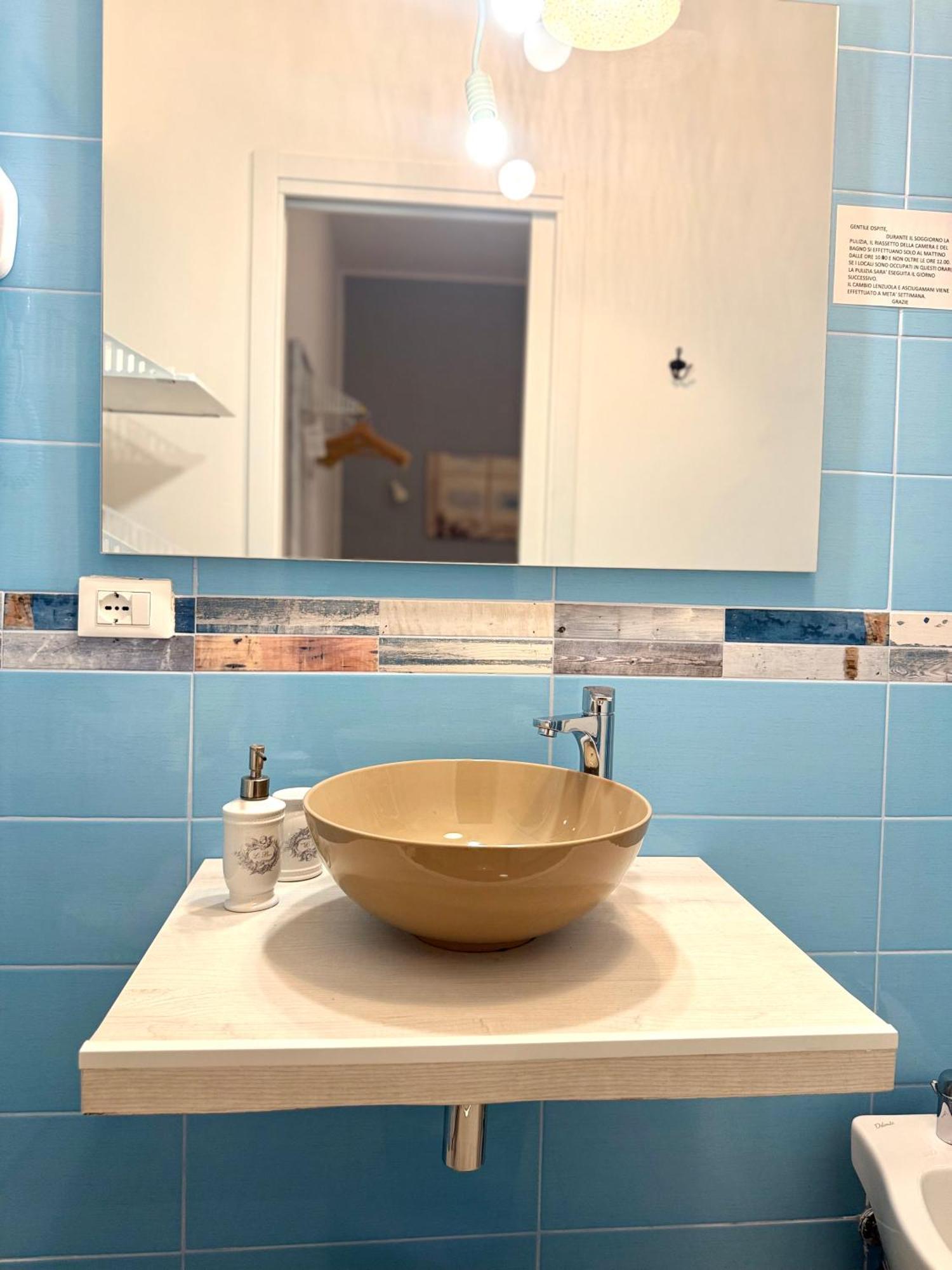 Le Stanze Del Centro Hotel Termoli Kültér fotó