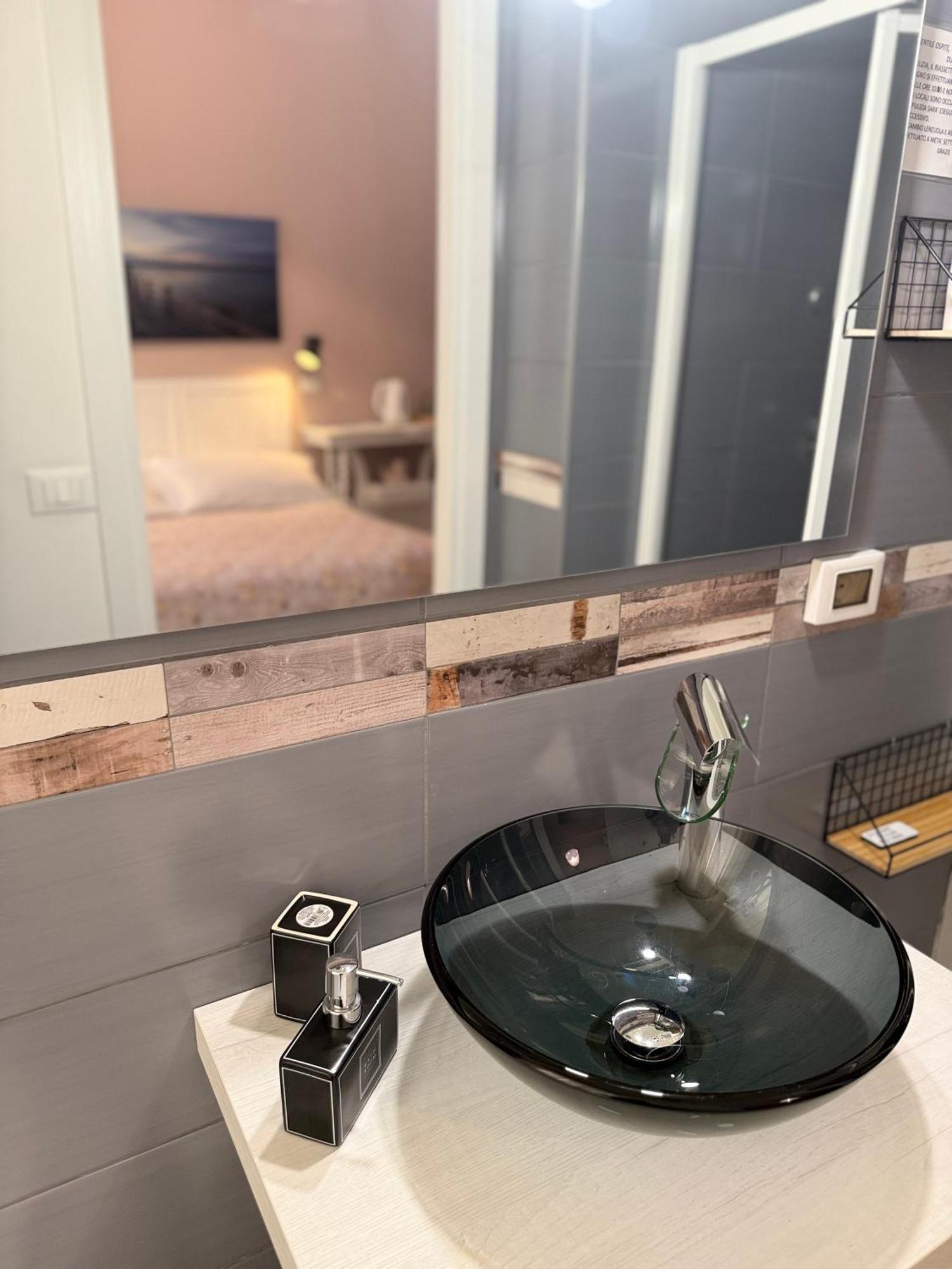 Le Stanze Del Centro Hotel Termoli Kültér fotó